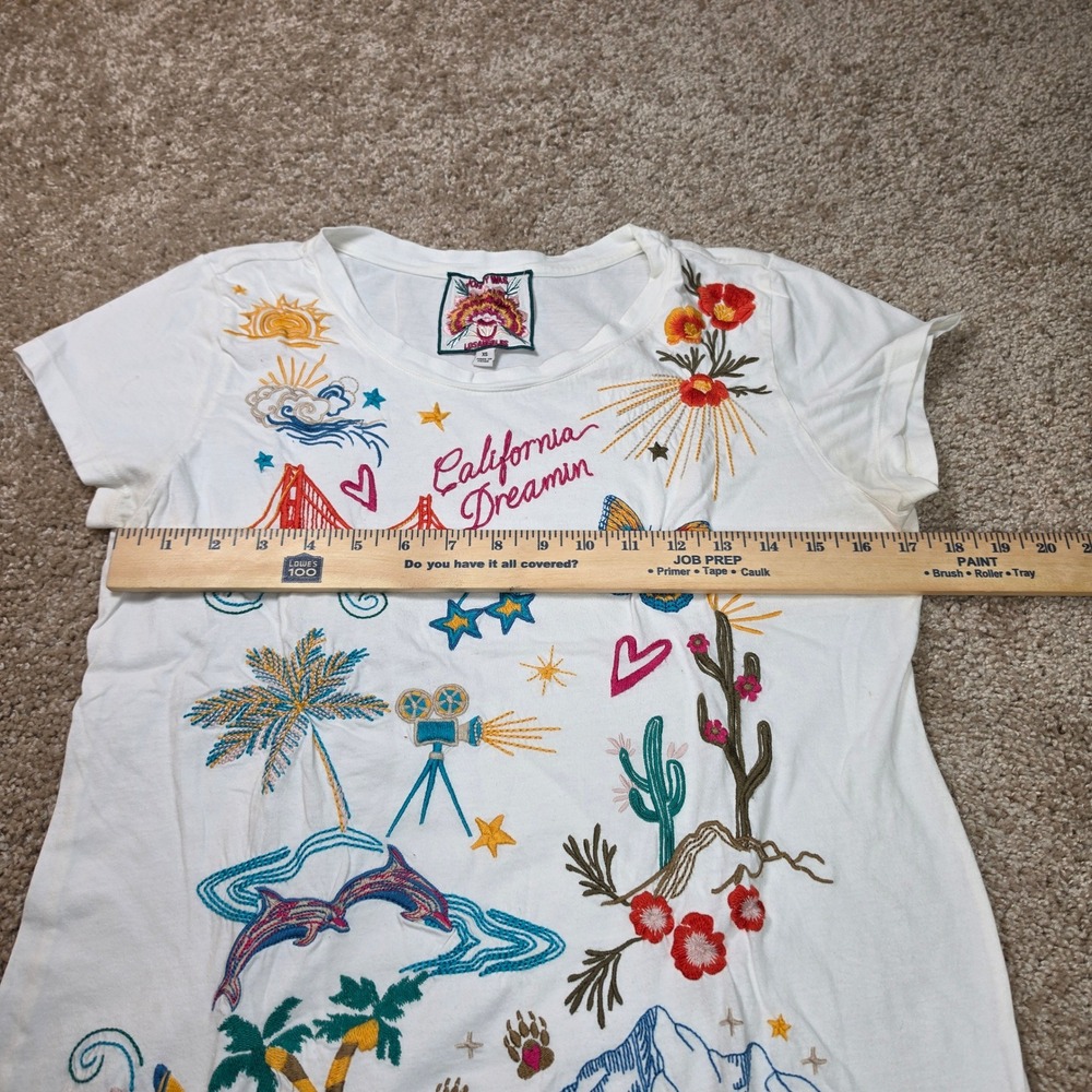 Johnny Was T-Shirt California Dreamin Embroidered Cotton Boho White Size XS - Picture 6 of 9